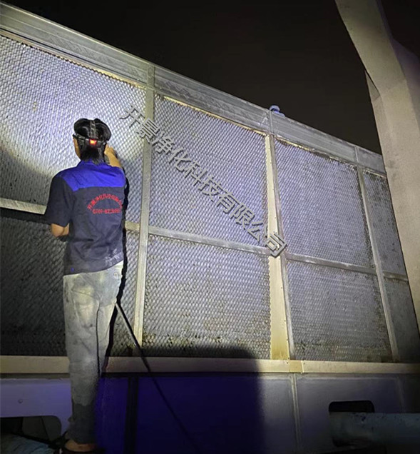 对冷却水系统影响较大的细菌有哪几类?什么是铁细菌和硫细菌?